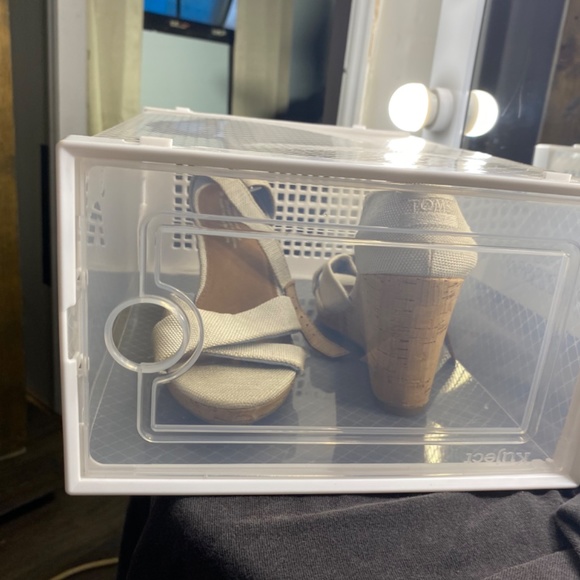 Tom Wedges - Picture 10 of 12